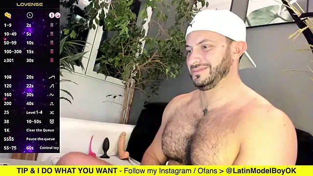 Snapshot of arielenbsas chatting on 02/23/25, 01:46 arielenbsas online show from 02/23/25, 01:46