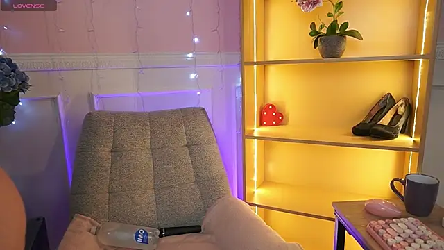 Anybuny online show from 12/04/25, 12:25