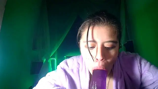 Ingrid Casas online show from 12/16/24, 12:59