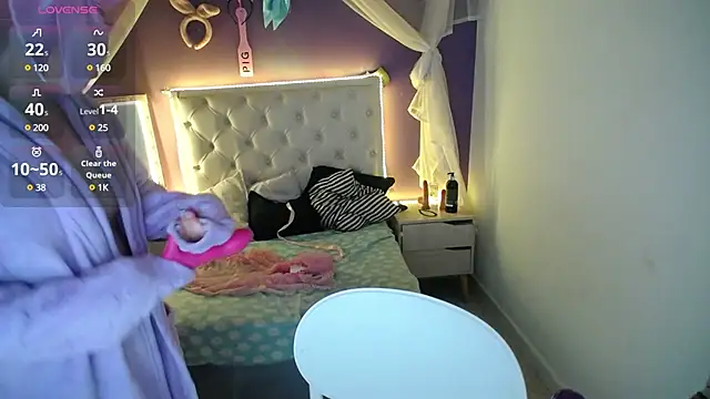 Ingrid Casas online show from 01/23/25, 01:41