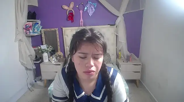 Ingrid Casas online show from 01/31/25, 10:21