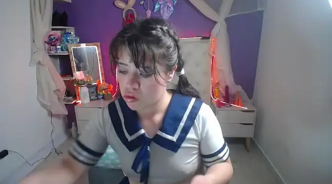 Ingrid Casas online show from 02/01/25, 01:23