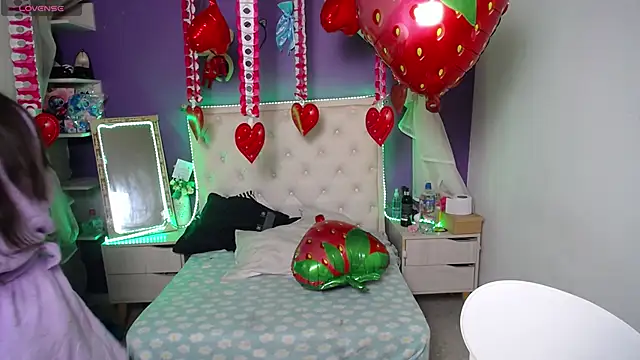 Ingrid Casas online show from 02/25/25, 11:22