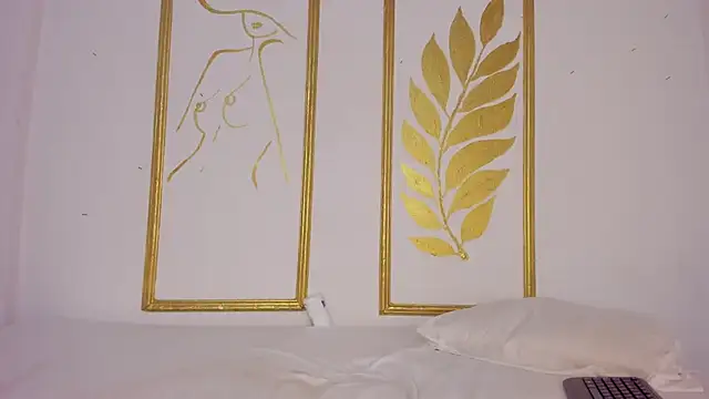 Juliette  3 online show from 12/05/25, 12:25