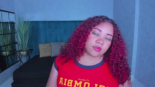Snapshot of AngelaCoffee chatting on 06/28/26, 02:39 AngelaCoffee online show from 06/28/26, 02:39