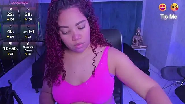 Snapshot of AngelaCoffee chatting on 07/15/26, 02:17 AngelaCoffee online show from 07/15/26, 02:17