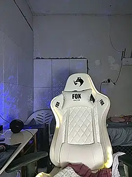 dani123unica online show from 11/22/25, 10:53