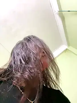 Baby-sexy96 online show from 10/18/25, 01:45