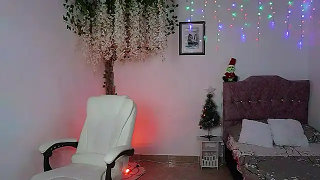 thin princess online show from 12/17/25, 02:39