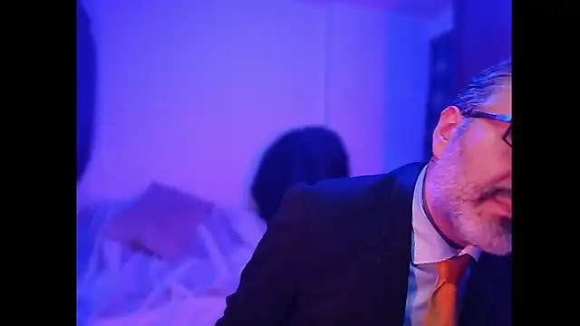 Snapshot of BushBator chatting on 01/14/26, 07:03 BushBator online show from 01/14/26, 07:03