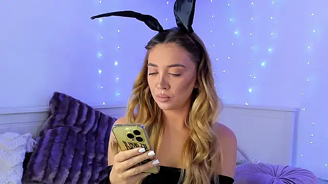 Jessielle online show from 12/19/24, 11:29