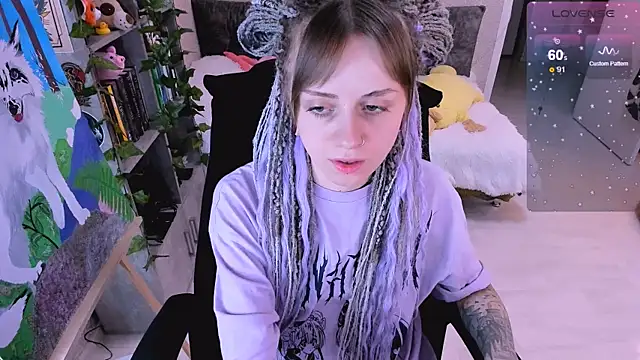 Snapshot of NaniMoore chatting on 12/25/24, 06:20 NaniMoore online show from 12/25/24, 06:20