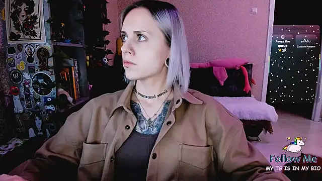 NaniMoore online show from 01/12/26, 08:14