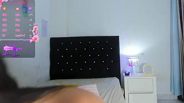 auroraa sexy online show from 09/29/25, 03:28