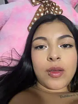 Snapshot of Dulce-diosa chatting on 05/01/26, 01:32 Dulce-diosa online show from 05/01/26, 01:32