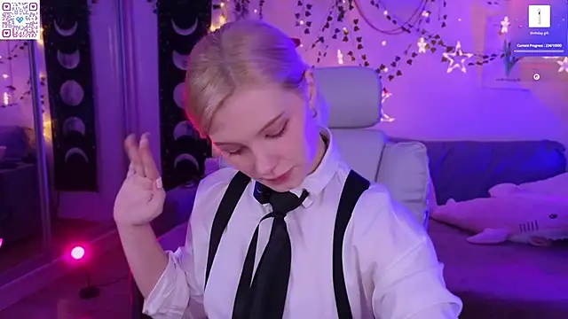 Snapshot of Moonlight_Mia chatting on 04/04/26, 09:12 Moonlight Mia online show from 04/04/26, 09:12