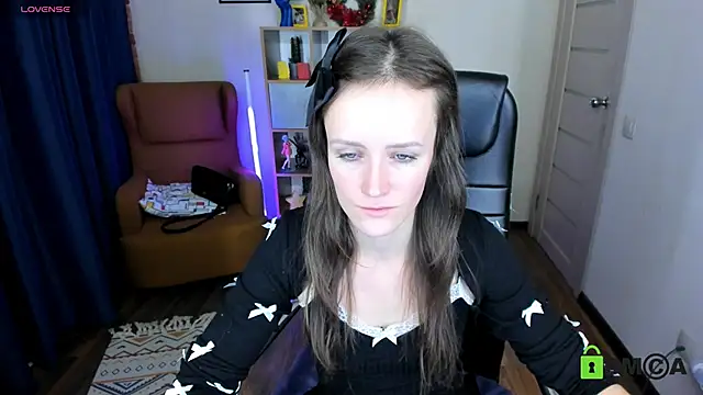 FrancescaCollins online show from 12/24/24, 06:22