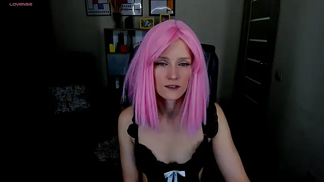 FrancescaCollins online show from 12/04/25, 03:32