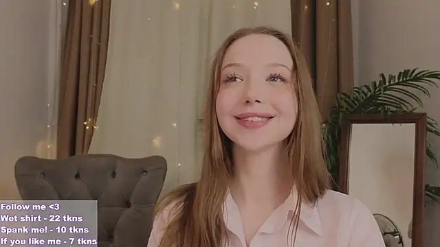 Snapshot of VioletMills chatting on 01/19/25, 03:08 VioletMills online show from 01/19/25, 03:08