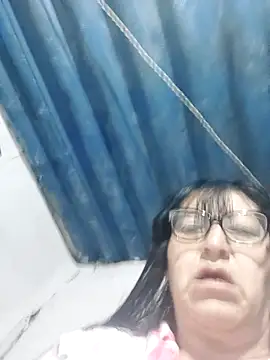 Snapshot of clarita_01 chatting on 05/26/26, 10:55 clarita 01 online show from 05/26/26, 10:55