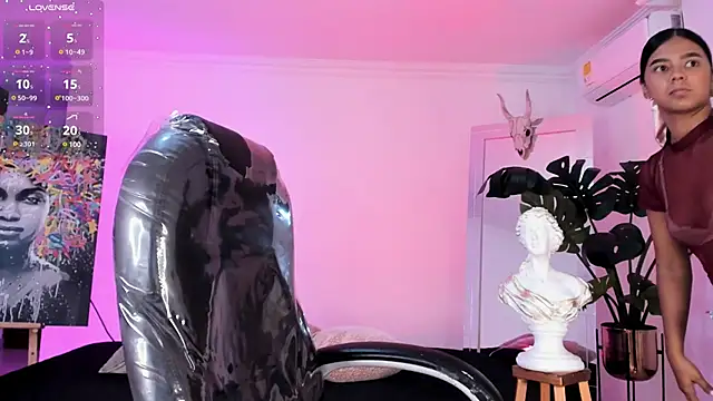 JANYLOVE   online show from 03/10/25, 10:59