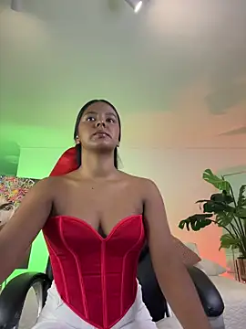JANYLOVE   online show from 04/27/26, 11:08
