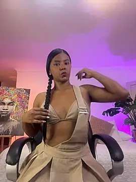 JANYLOVE   online show from 04/29/26, 11:03