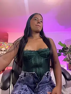 JANYLOVE   online show from 05/01/26, 11:04
