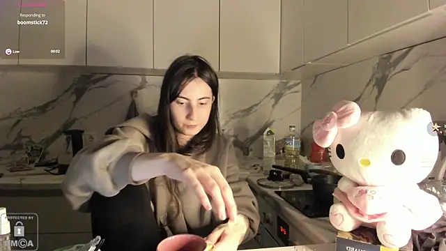 Ayesha Thebestt online show from 02/01/26, 07:01