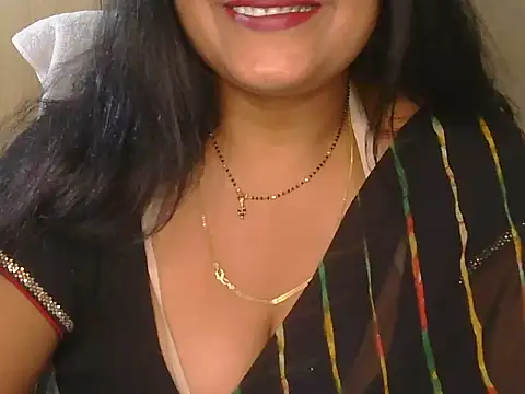 Cute Ruhi99 online show from 11/18/25, 07:02