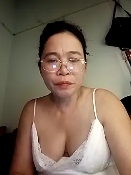 Sexy-asslove90 online show from 09/19/25, 06:08