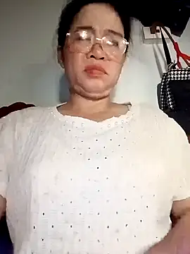 Sexy-asslove90 online show from 09/28/25, 06:41