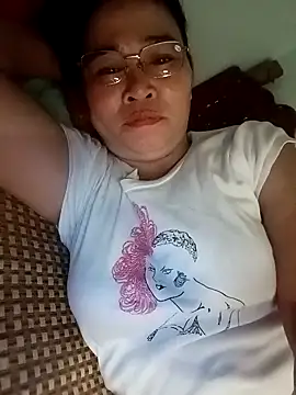 Sexy-asslove90 online show from 10/17/25, 04:26