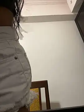 gizemseks online show from 10/02/25, 08:05