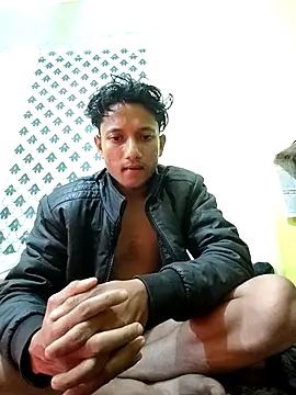 Snapshot of Indiandaddy11 chatting on 12/19/25, 08:16 Indiandaddy11 online show from 12/19/25, 08:16