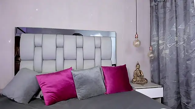 SusanBenett online show from 12/20/25, 08:49