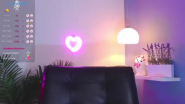 Snapshot of catalina__lovers chatting on 03/06/25, 07:54 catalina lovers online show from 03/06/25, 07:54