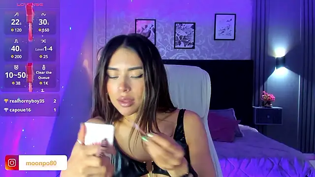 Luna  Ponce online show from 12/03/24, 06:49