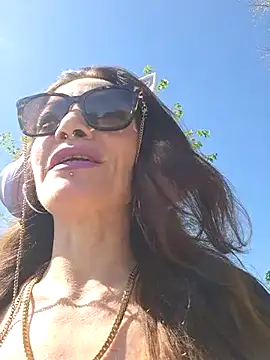 Snapshot of vampvanna23 chatting on 04/20/26, 08:50 vampvanna23 online show from 04/20/26, 08:50