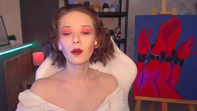 Snapshot of FascinatingEyess chatting on 12/30/24, 07:32 FascinatingEyess online show from 12/30/24, 07:32