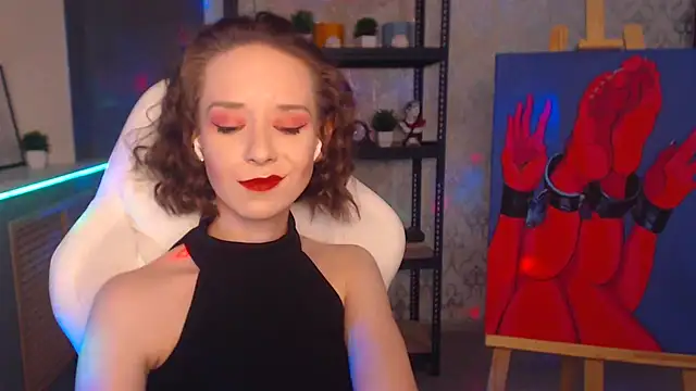 Snapshot of FascinatingEyess chatting on 01/11/25, 09:57 FascinatingEyess online show from 01/11/25, 09:57