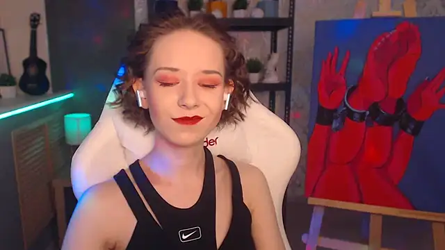 Snapshot of FascinatingEyess chatting on 03/05/25, 03:51 FascinatingEyess online show from 03/05/25, 03:51