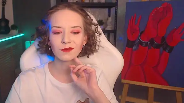 Snapshot of FascinatingEyess chatting on 09/27/25, 06:57 FascinatingEyess online show from 09/27/25, 06:57