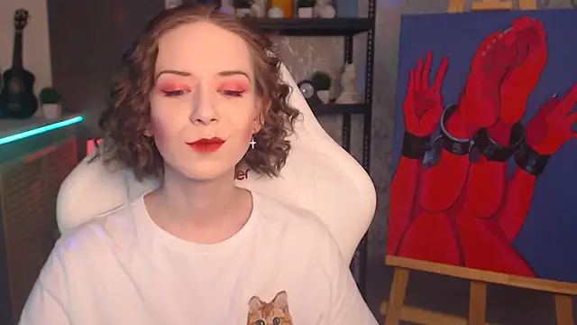 Snapshot of FascinatingEyess chatting on 10/07/25, 06:27 FascinatingEyess online show from 10/07/25, 06:27