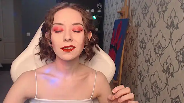 FascinatingEyess online show from 04/13/26, 09:31