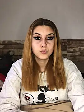 xxdorkax6 online show from 02/11/25, 08:37