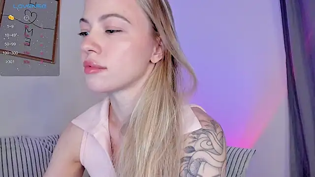 damn cutie online show from 11/21/25, 04:38