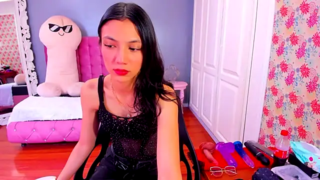 Snapshot of Iris_Stone_ chatting on 02/17/25, 03:31 Iris Stone online show from 02/17/25, 03:31