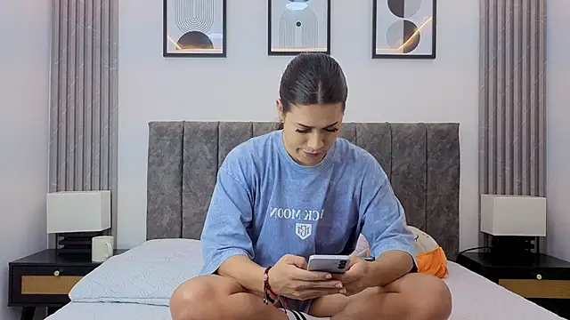 Luciana Ortiz1 online show from 02/24/26, 01:42