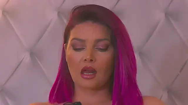 RissaRheys online show from 10/26/25, 07:42